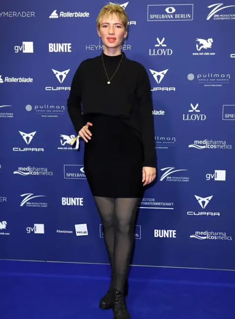 Zoe Valks – ‘Deutscher Schauspielpreis’ (German Acting Award) Red Carpet and Reception at Pullman Berlin Schweizerhof in Berlin, Germany 10-09-2025