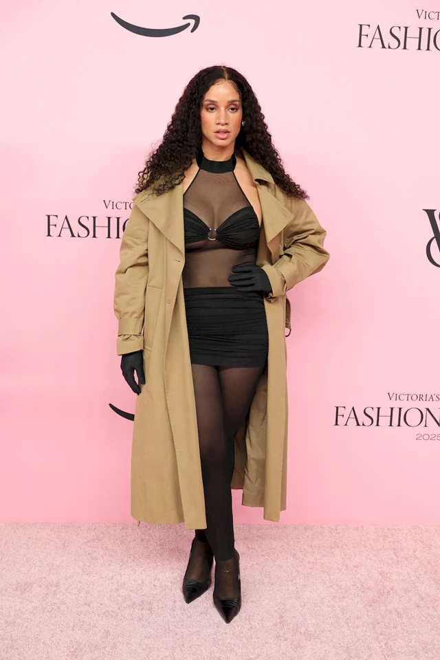 Dascha Polanco – 2025 Victoria’s Secret Fashion at Steiner Studios in New York 10-15-2025