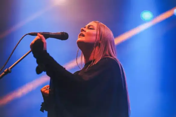Elinborg – Performs a Live Concert at Poolen, Copenhagen, Denmark 10-18-2025