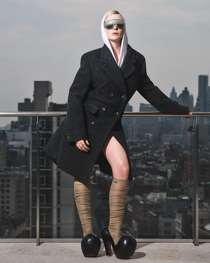 Elle Fanning – i-D October 2025