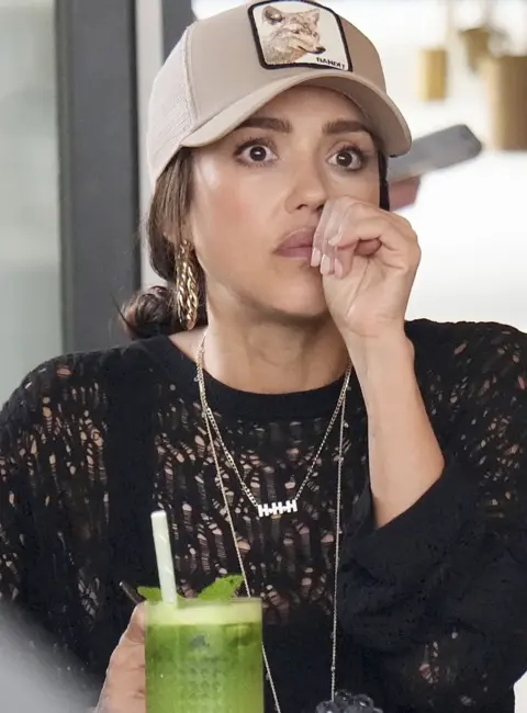 Jessica Alba on the Set of ‘The Mark’ in Gold Coast, Australia 10-12-2025