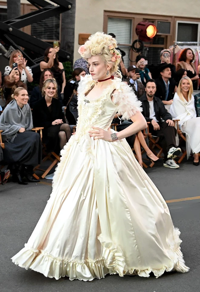 Julia Garner – Vogue World: Hollywood 2025 at Paramount Studios  in Los Angeles, California 10-26-2025