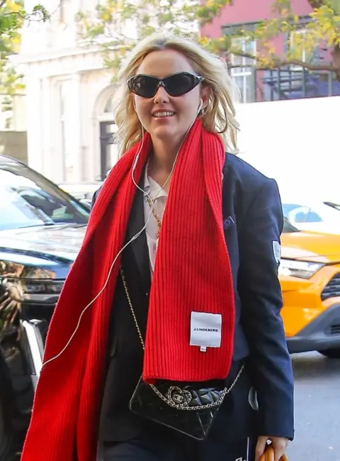 Kathryn Newton Arriving at the Bowery Hotel in New York City  10-09-2025