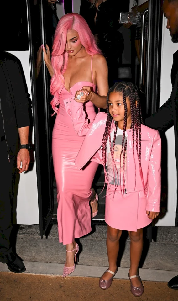 Kylie Jenner Attends Kylie Cosmetics Pop-Up Event in Los Angeles 10-17-2025