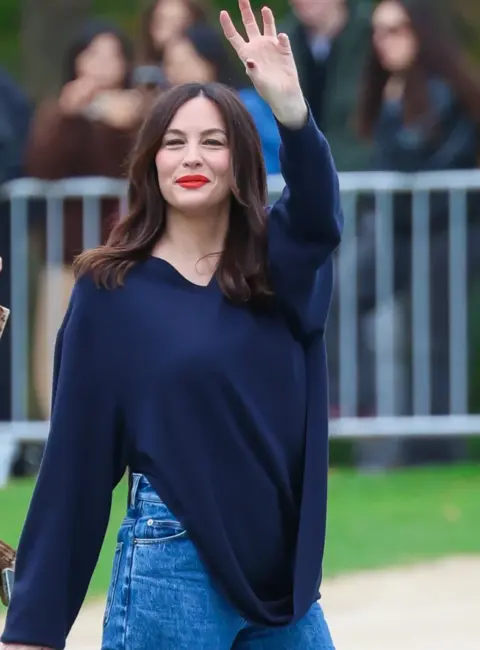 Liv Tyler – Loewe Womenswear Spring/Summer 2026 Show as Part of Paris Fashion Week in Paris, France 10-03-2025