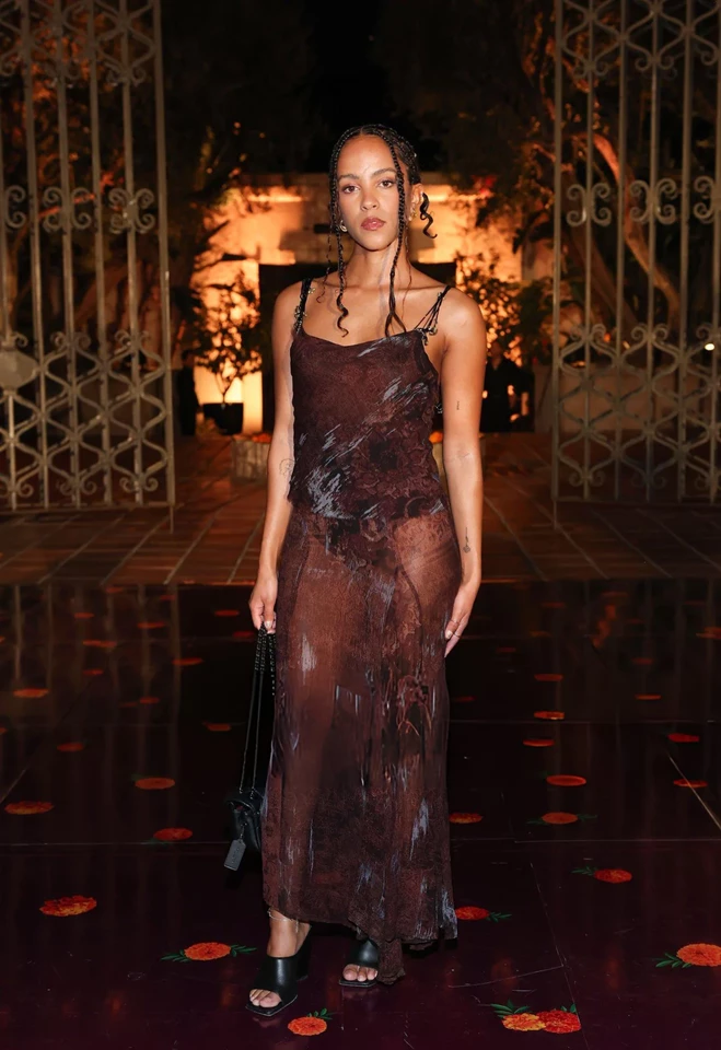 Lou Llobell – 2025 Dia De Muertos Gala Presented by Lexus, Tequila Don Julio, Nike, DNERO, Calamigos Ranch and Maremoto at The Los Angeles River Center and Gardens in Los Angeles, California 10-30-2025