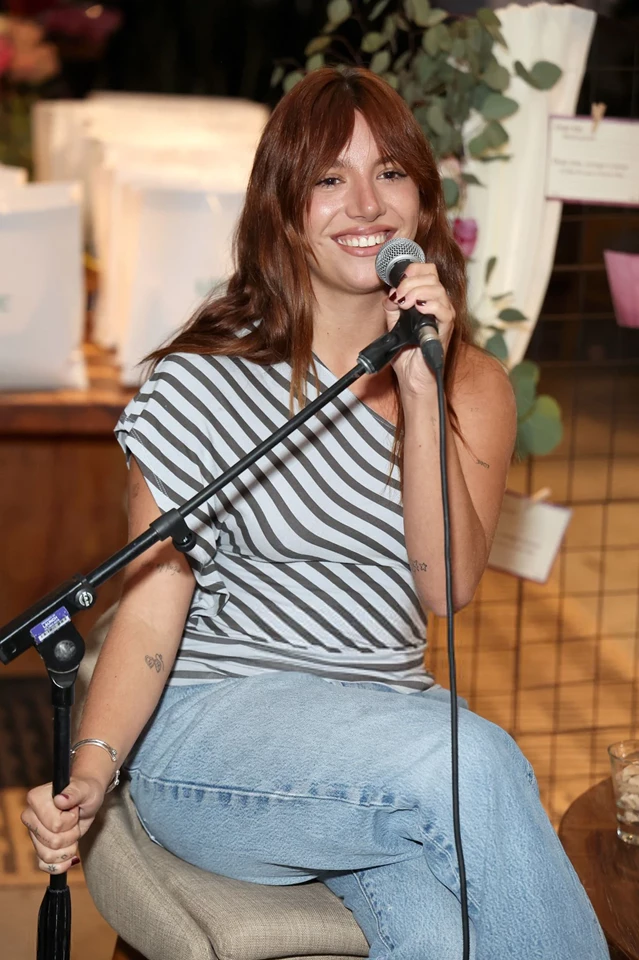 Mackenzie Ziegler – Performs During September Letters and Bustle’s World Mental Health Day Celebration in West Hollywood 10-09-2025