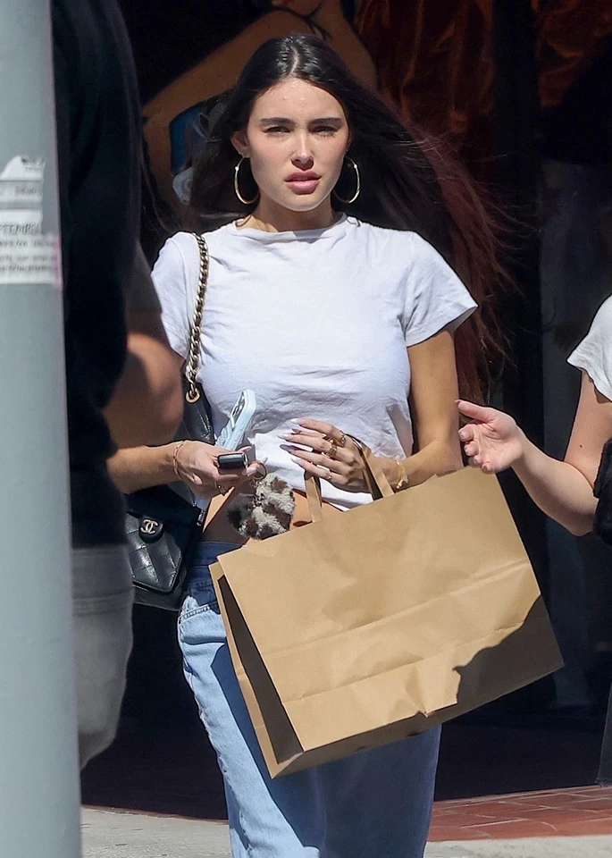 Madison Beer was Spotted Out in Los Angeles, California 10-20-2025