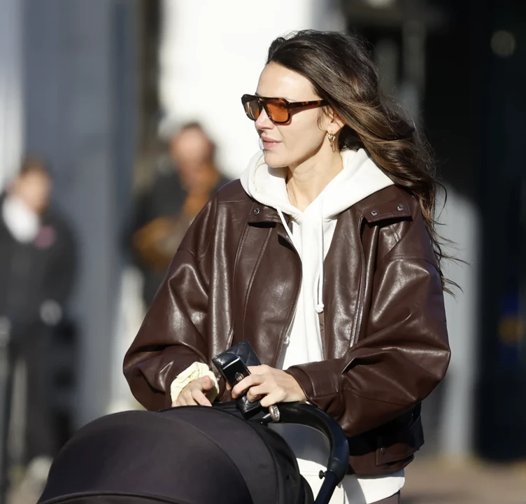 Michelle Keegan Spotted Enjoying a Day of Shopping in Essex 10-24-2025