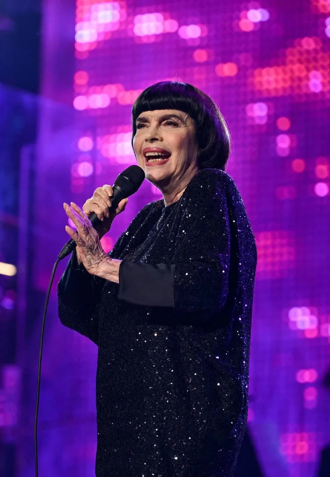 Mireille Mathieu – Performs a Live Concert at the l’Olympia in Paris, France 10-24-2025