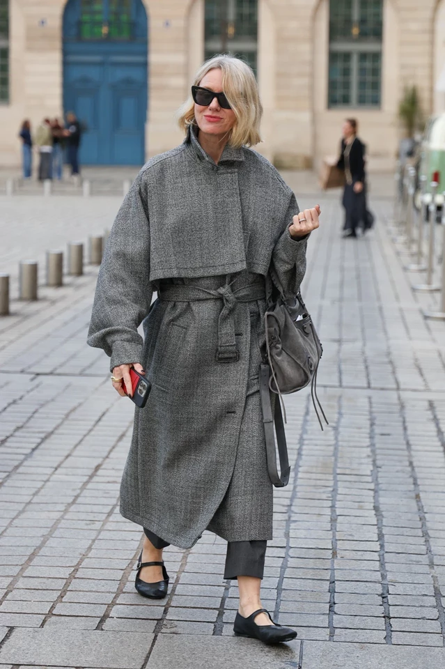 Naomi Watts Embodies Parisian Chic in Place Vendome Stroll