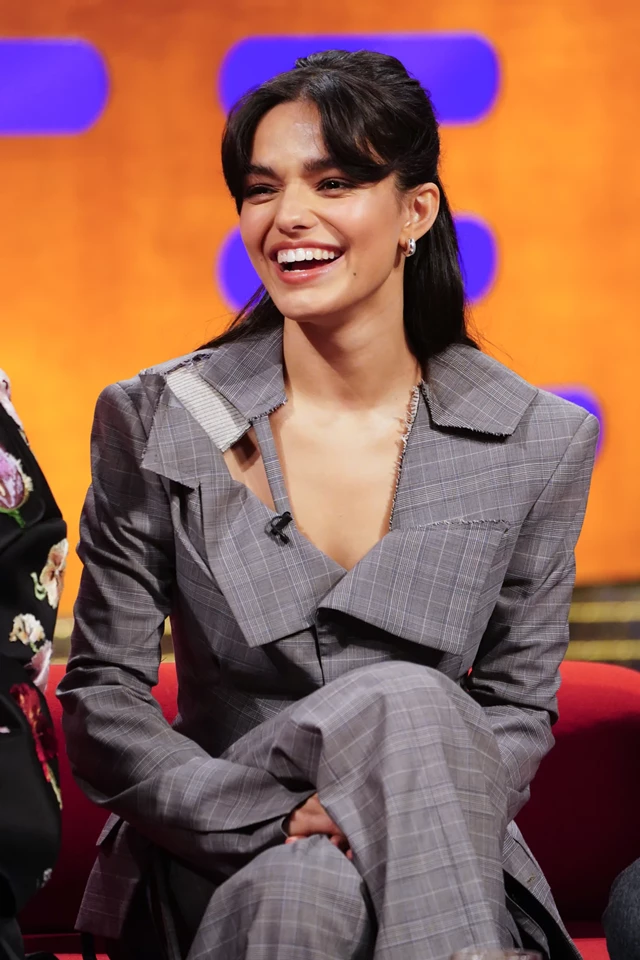 Rachel Zegler – The Graham Norton Show 10-24-2025