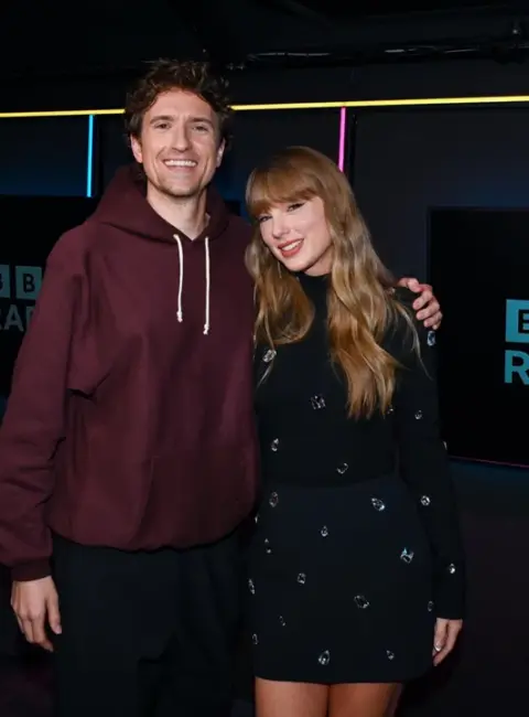 Taylor Swift – BBC Radio 1 in London 10-03-2025