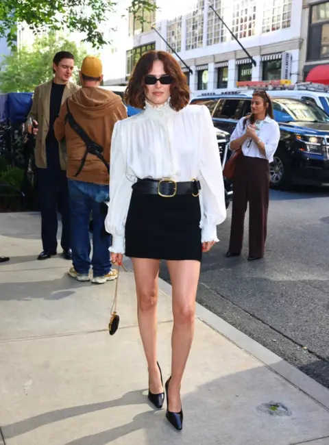 Zoey Deutch Dazzles at Netflix ‘Nouvelle Vague’ Q&A Event in NYC 10-01-2025