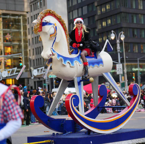 Taylor Momsen – At the Thanksgiving Day Parade in New York City 11-27-2025