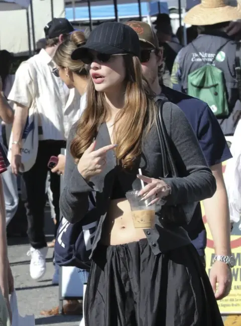 Barbara Palvin Seen at the Studio City Farmers Market 11-09-2025