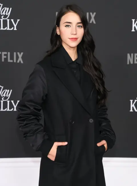 Caylee Cowan – Attends the Premiere of Netflix’s Dramatic Comedy ‘Jay Kelly’ at the Egyptian Theatre, Los Angeles, California 11-11-2025