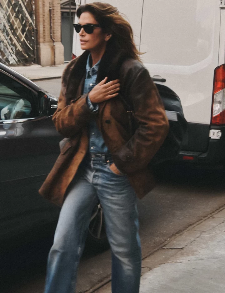 Cindy Crawford – Harper’s Bazaar France November 2025