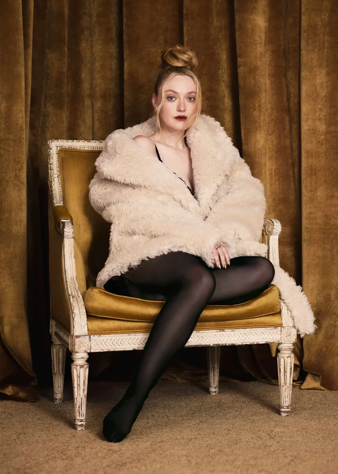 Dakota Fanning – BYRDIE The Holiday Issue November 2025