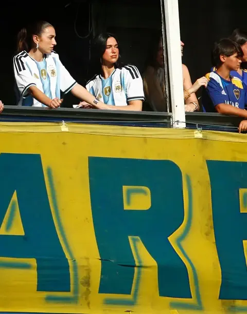 Dua Lipa – Attends Soccer Match Between Boca Juniors and River Plate at Estadio Alberto J. Armando in Buenos Aires, Argentina 11-09-2025