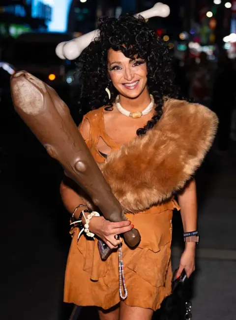 Emma Snowdon-Jones – Attends the 2025 Heidi Klum Halloween Party at Hard Rock Hotel in New York City 10-31-2025