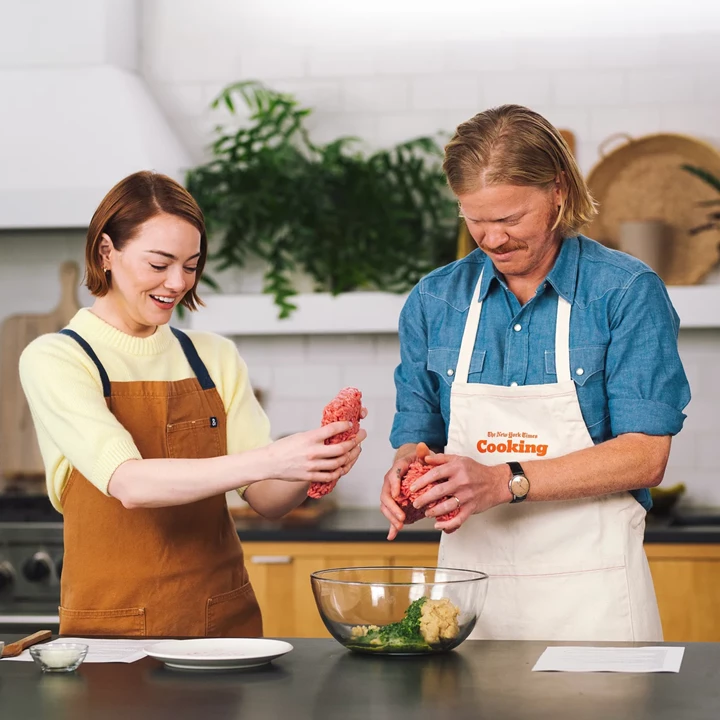 Emma Stone – New York Times Cooking Ocotber 2025