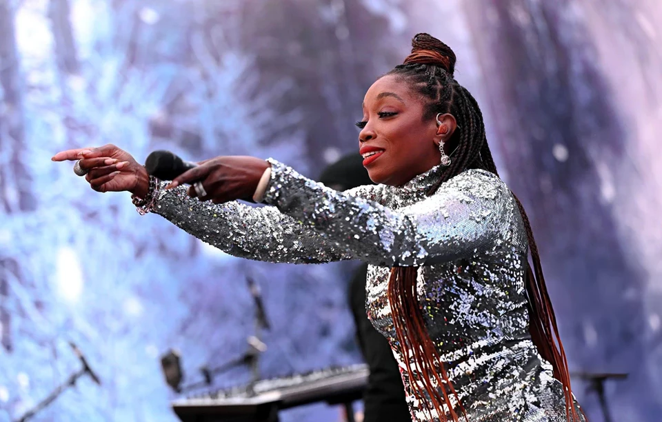 Estelle – Performance At The Outernet  in London, England 11-20-2025