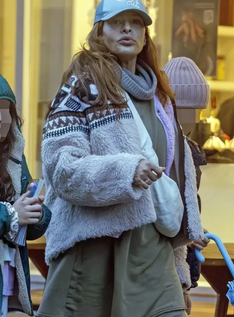 Eva Mendes Embraces Halloween Vibes in London Streets 10-31-2025