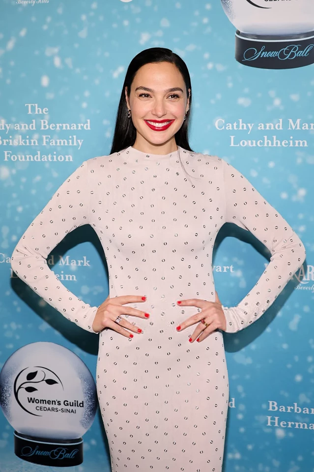 Gal Gadot – Attends the Women’s Guild Cedars-Sinai Fall Snow Ball Gala, Beverly Hills CA 11-20-2025