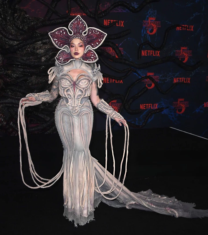 Gillian Godin – Attends the Los Angeles Premiere of Netflix’s ‘Stranger Things’ Season 5 at TCL Chinese 6 Theatres in Hollywood, California 11-06-2025