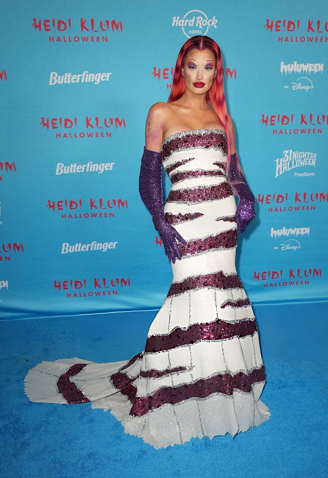 Haley Kalil – Attends the 2025 Heidi Klum Halloween Party at Hard Rock Hotel in New York City 10-31-2025