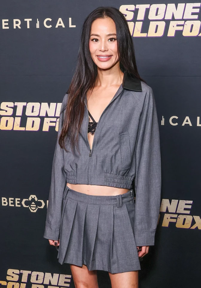 Jamie Chung – ‘Stone Cold Fox’ Premiere in Los Angeles 11-02-2025