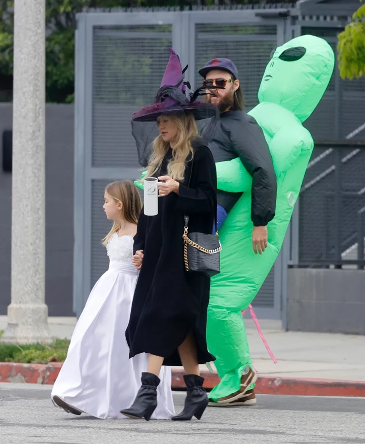 Kate Hudson Spotted Celebrating Halloween with Danny Fujikawa and Daughter Rani 10-31-2025