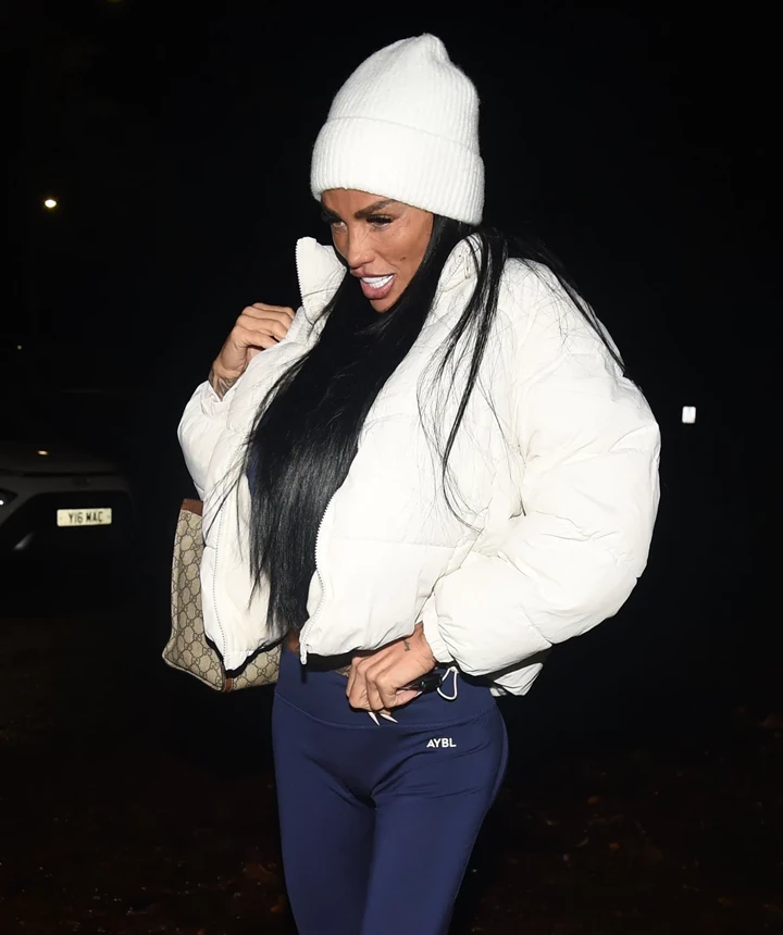 Katie Price Arrives at Northwich Theatre, Cheshire, UK 10-31-2025