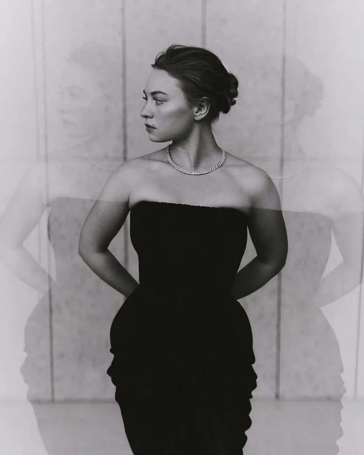 Mia Threapleton – PIP for Harper’s Bazaar UK December 2025