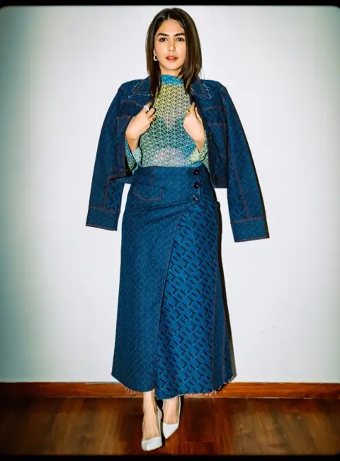 Mrunal Thakur – Photoshoot June 2023