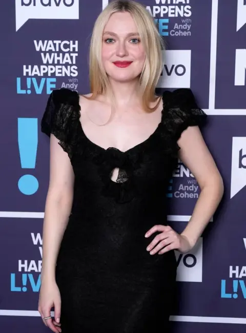 Dakota Fanning – Watch What Happens Live with Andy Cohen 11-03-2025