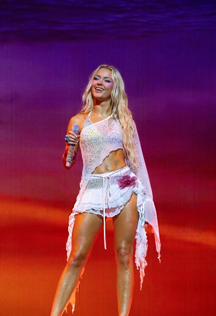 Zara Larsson – Performs Onstage During a Concert at The 3Arena Dublin in Dublin, Ireland 11-07-2025