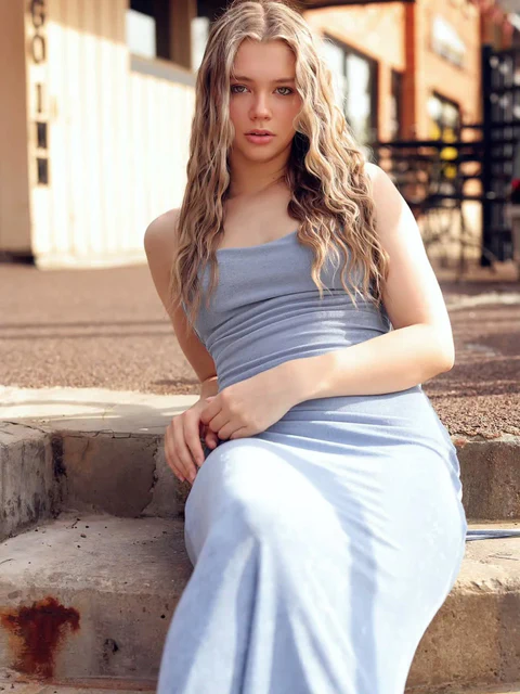 Angelina Polikarpova – Robert Beczarski Photoshoot January 2026