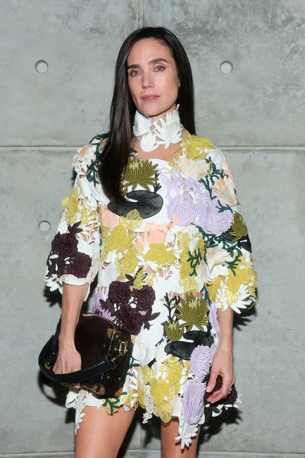 Jennifer Connelly – Attends Louis Vuitton and W Magazine’s Intimate Awards Season Dinner in Beverly Hills, California 01-08-2026