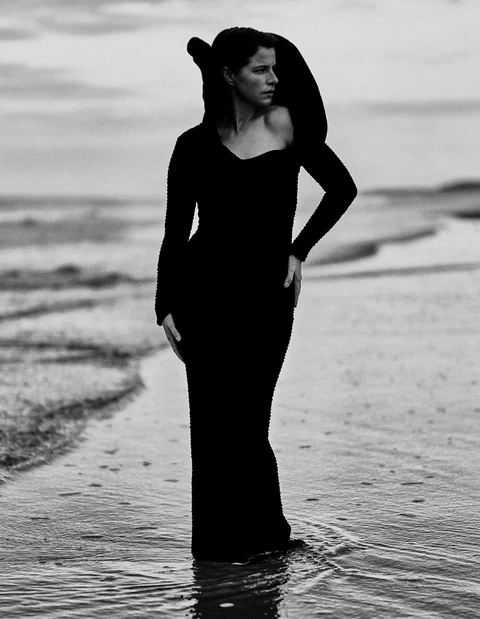 Jessie Buckley – UK Vogue February 2026