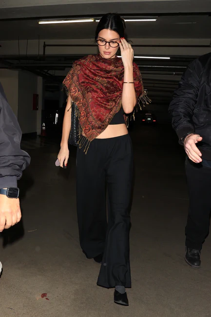 Kendall Jenner Steps Out in Style After Dining at Sushi Park in West Hollywood 01-10-2026