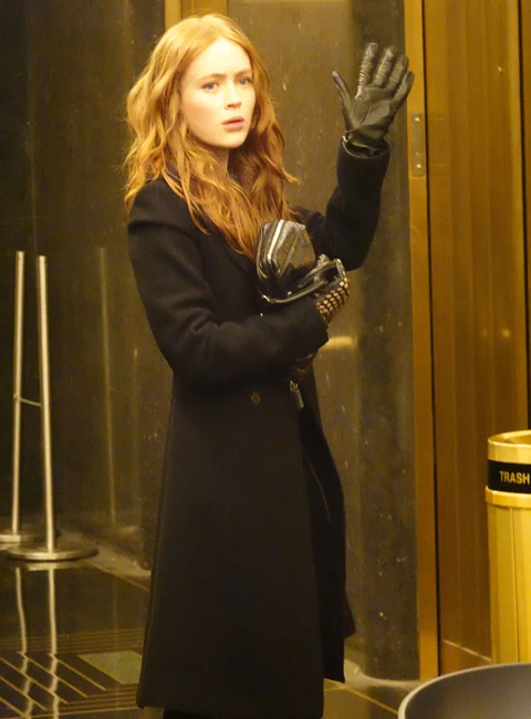 Sadie Sink Outside NBC Studios for ‘The Tonight Show’, New York City 01-05-2026